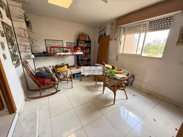 Chalet pareado en calle Rafal