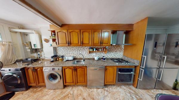 Chalet adosado en calle Ceuta