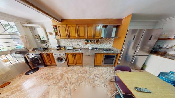 Chalet adosado en calle Ceuta