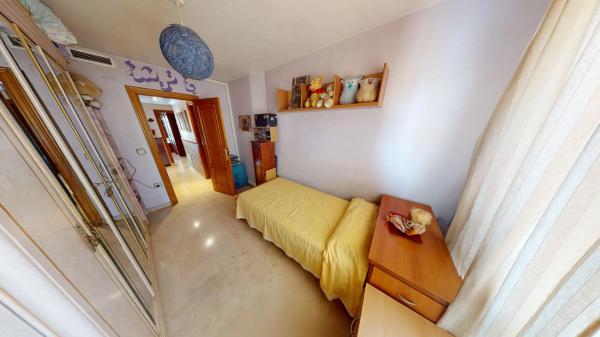 Chalet adosado en calle Ceuta