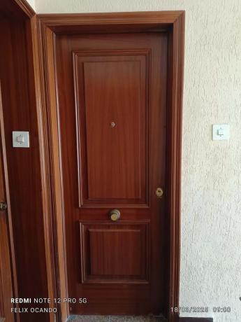 Piso en avenida del Pino Santo