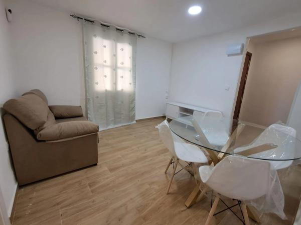 Piso en Barrio Colonia Requena - Virgen del Carmen