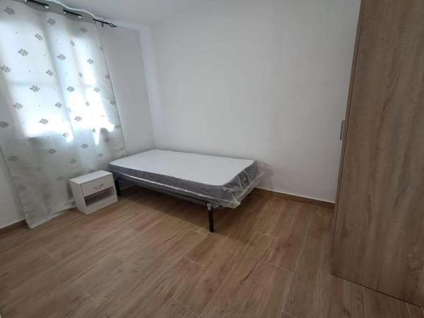 Piso en Barrio Colonia Requena - Virgen del Carmen