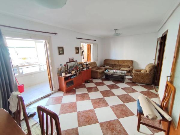 Piso en Cl Musico Alfosea