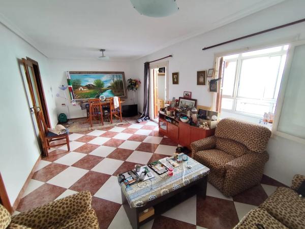 Piso en Cl Musico Alfosea