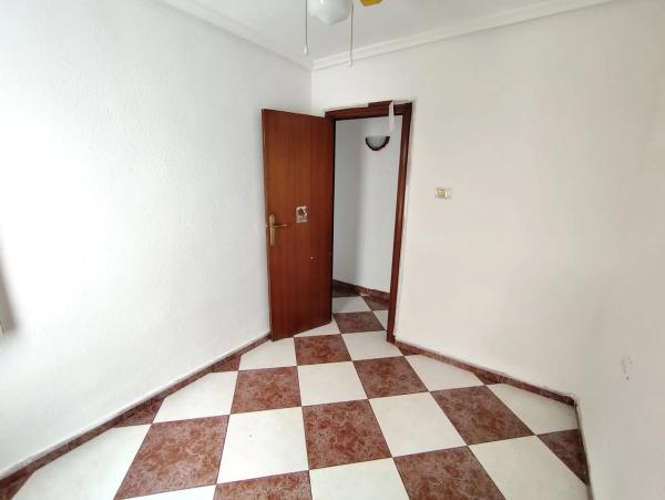 Piso en Cl Musico Alfosea