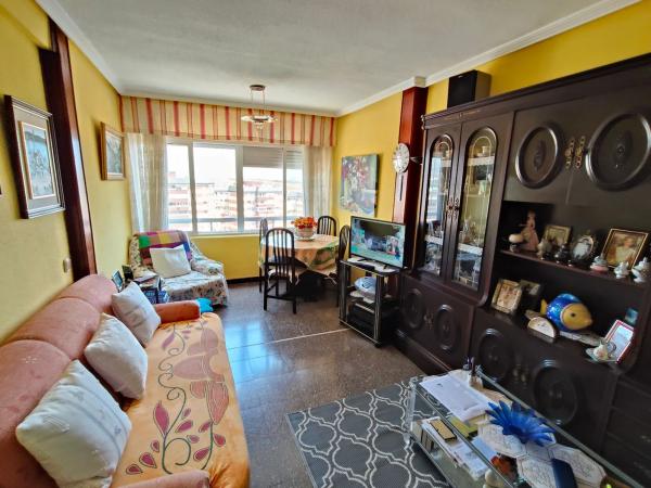 Piso en calle Pintor Pedro Camacho