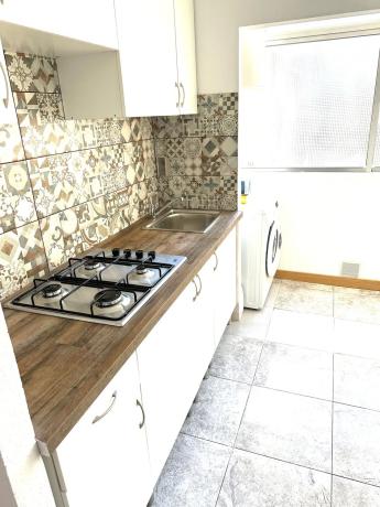 Estudio en plaza de Oran, 7