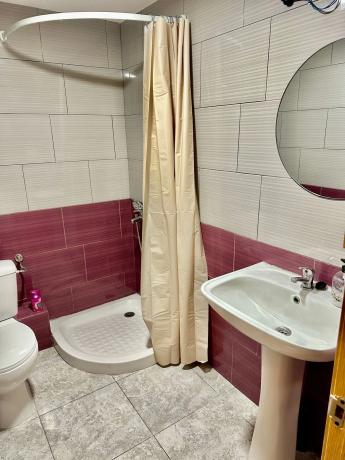 Estudio en plaza de Oran, 7