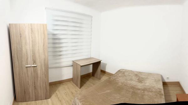 Estudio en plaza de Oran, 7