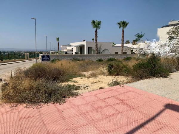 Terreno en Benijofar