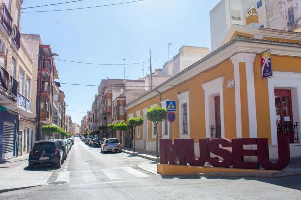 Terreno en calle Gabriel Celaya, 12