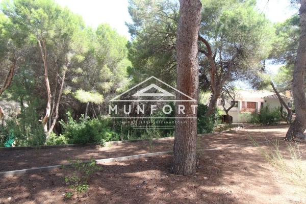 Terreno en Barrio Campoamor