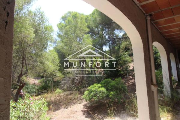 Terreno en Barrio Campoamor