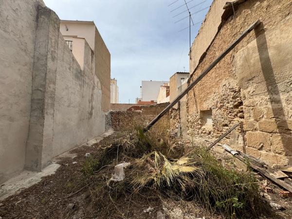 Terreno en calle San Pascual, 16