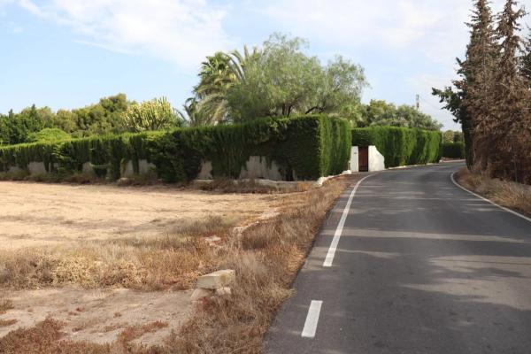 Terreno en Partida Perleta