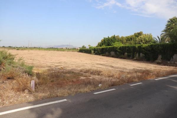 Terreno en Partida Perleta