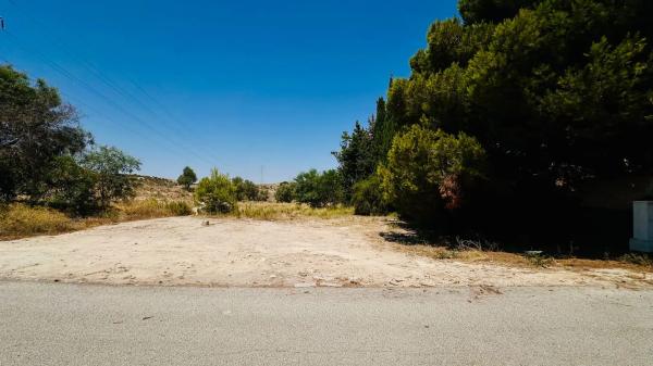 Terreno en calle Hinojo, 1