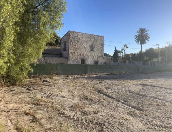 Terreno en calle de les Basses Noves, 6