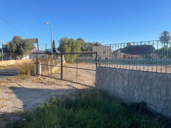 Terreno en calle de les Basses Noves, 6