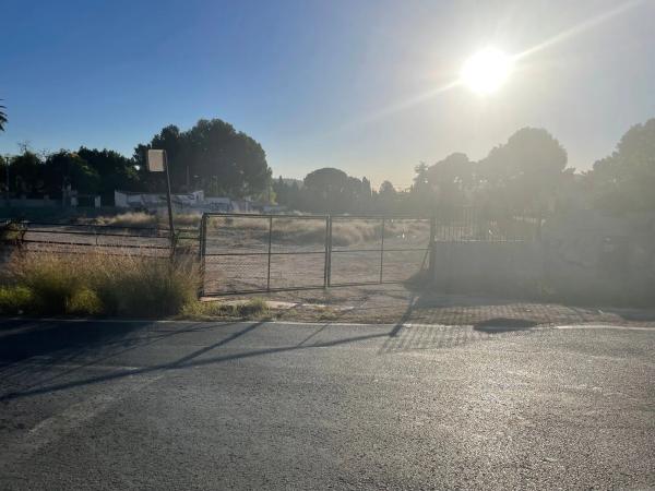 Terreno en calle de les Basses Noves, 6