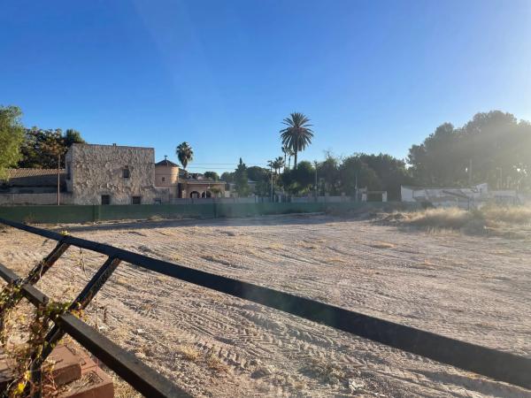 Terreno en calle de les Basses Noves, 6