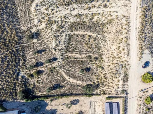 Terreno en calle Hacienda, 16 -22