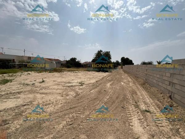 Terreno en calle Alqueries d'Aznar