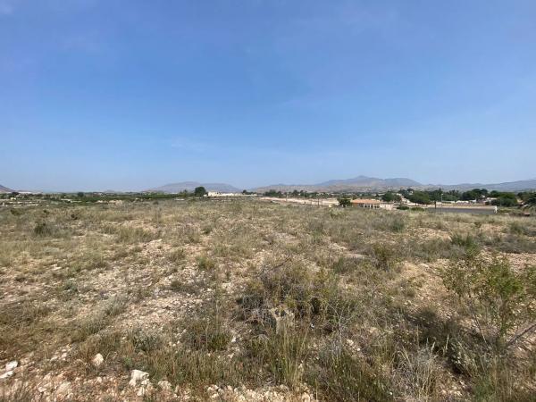 Terreno en camino Rio Ebro