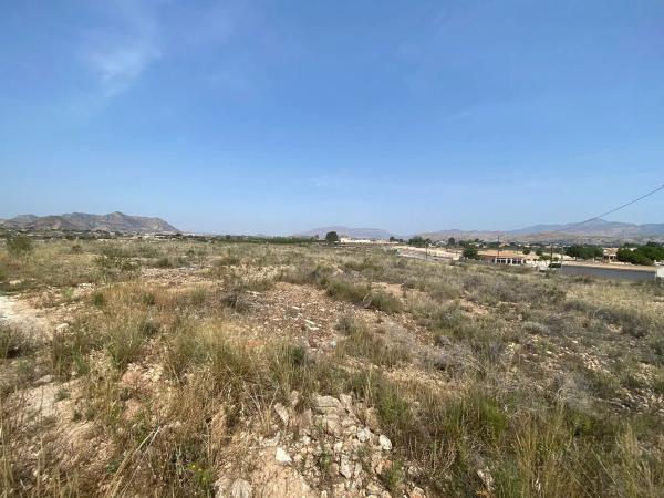 Terreno en camino Rio Ebro