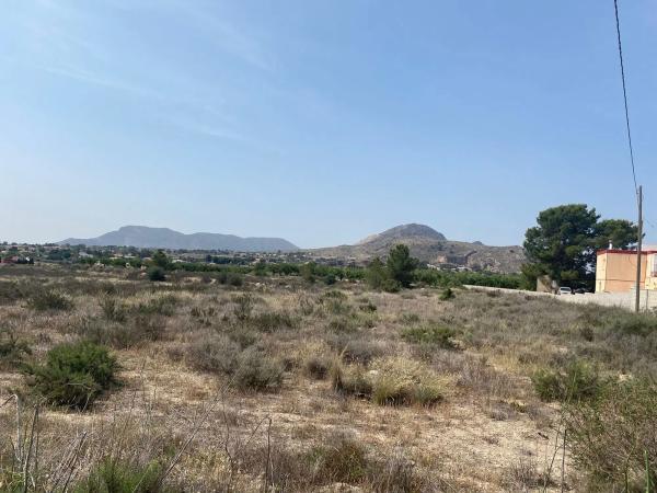 Terreno en camino Rio Ebro