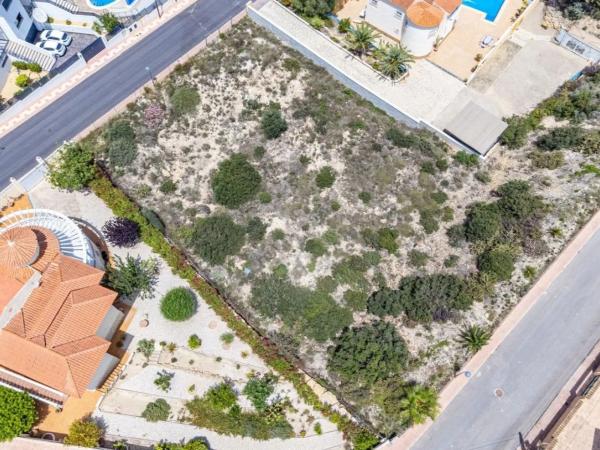 Terreno en calle Benimantell, 23 -15