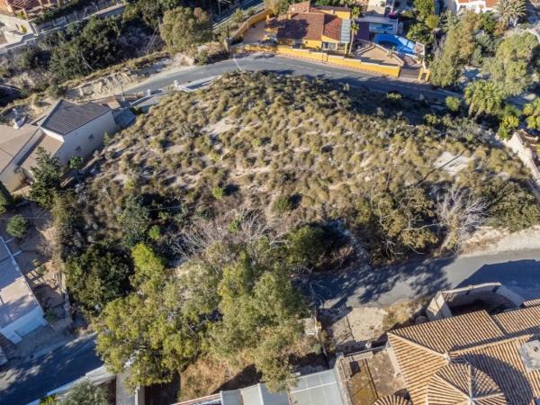 Terreno en calle de Torrent, 40 -36