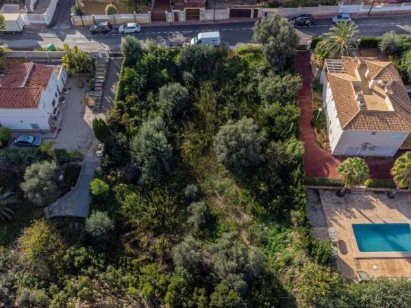 Terreno en calle de Torrevella, 39 -45