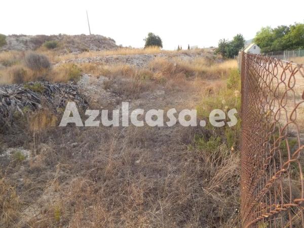 Terreno en calle Mar Tirreno