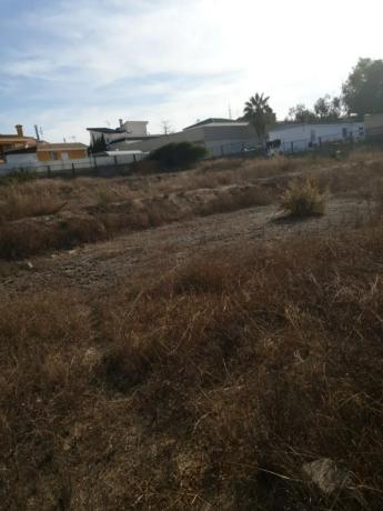 Terreno en calle Trinchera, 6