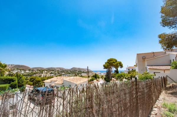 Terreno en Cala Advocat - Baladrar