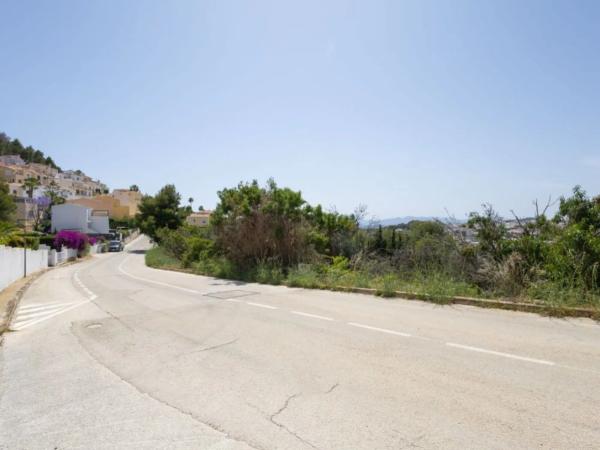 Terreno en Poligono Pp. Asegador y Calistro