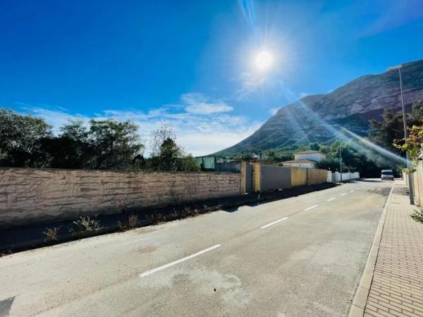 Terreno en calle Artemis, 3