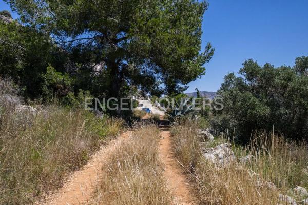 Terreno en Gata de Gorgos