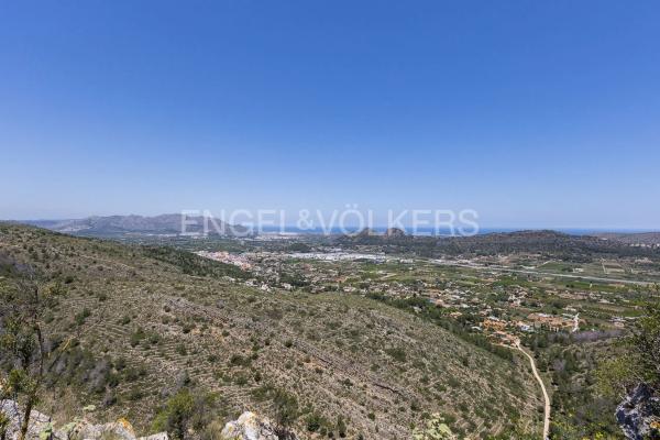 Terreno en Gata de Gorgos