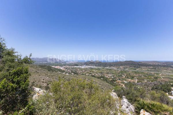 Terreno en Gata de Gorgos