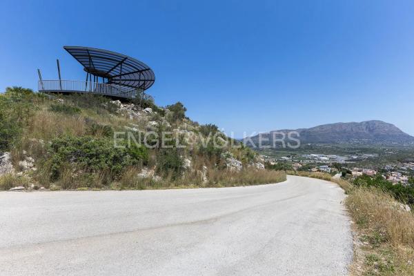 Terreno en Gata de Gorgos