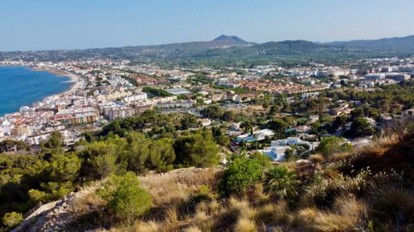 Terreno en Urbanizacion Corona la 4