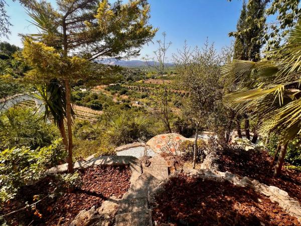 Terreno en avenida Pego, 118