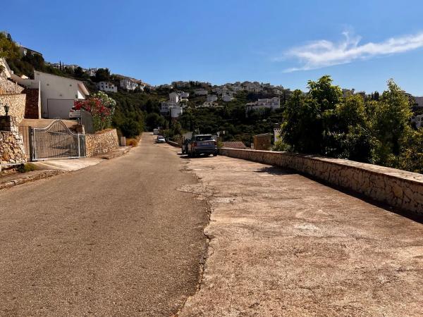 Terreno en avenida Pego, 118