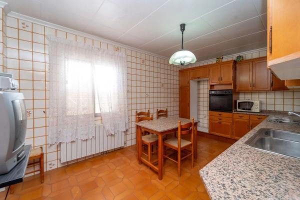 Casa independiente en avenida Villena