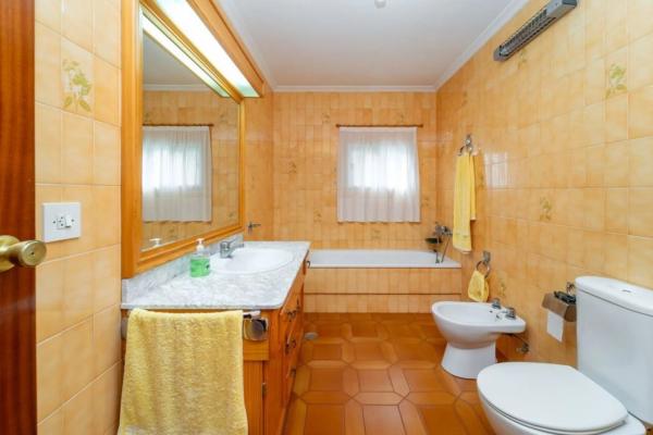 Casa independiente en avenida Villena