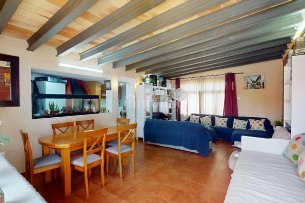 Casa independiente en calle Secanet