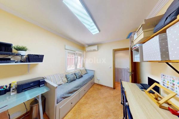 Casa independiente en calle Secanet